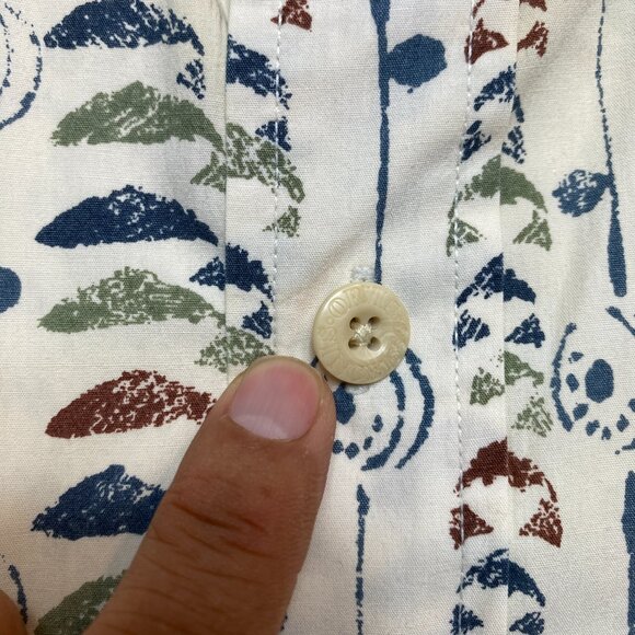 Vintage Orvis Shirt Men's L Beige Short Sleeve Whale All Over Print Button Up - Picture 8 of 12